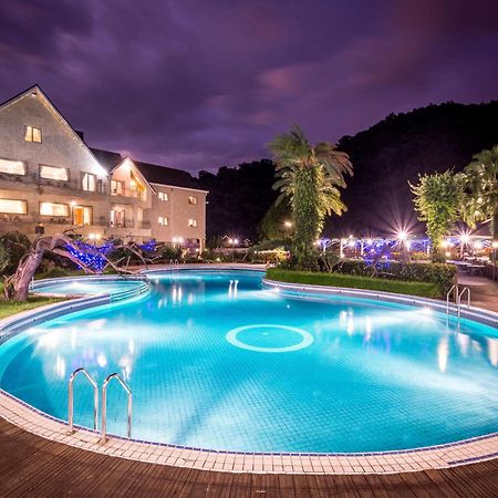 We Resort Sun Moon Lake Ngoại thất bức ảnh