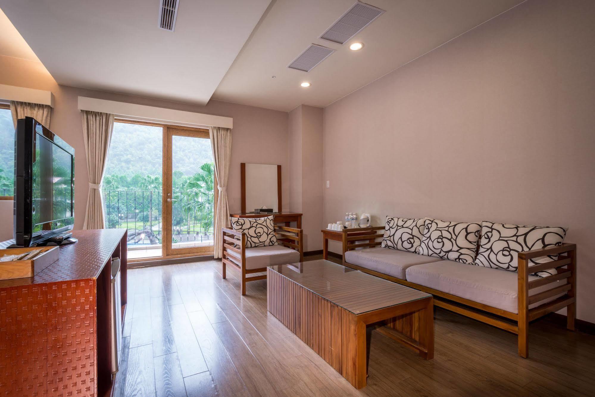 We Resort Sun Moon Lake Ngoại thất bức ảnh